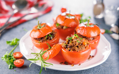 baked stuffed tomato with beef