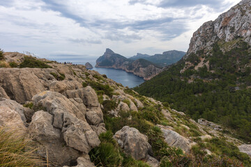 Bellissimo panorama visibile dal Mirador del Colomer a Maiorca Spagna