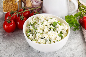 Curd cheese with green herbs