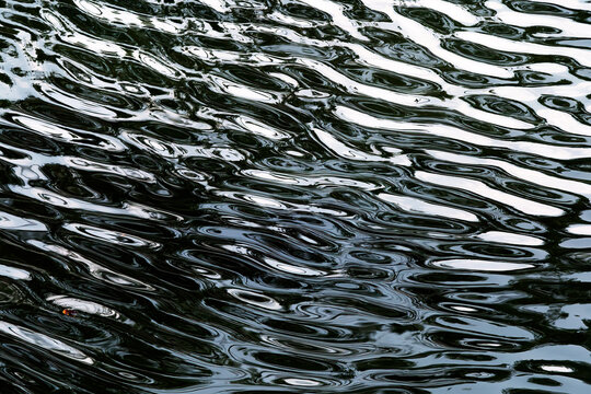 Dynamic water reflections at the Port of Viavelez - Powered by Adobe