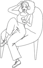 jeune femme noire cheveux afro casque audio sourire téléphone assise sur fauteuil vecteur traits noirs