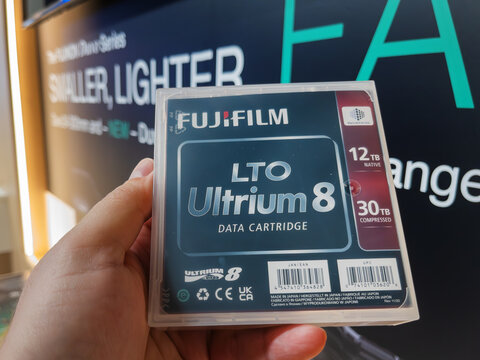 LTO Ultrium 8 Tape Cartridge: Storage for Data Management