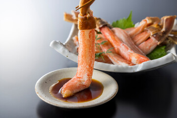 美味しい生ズワイガニの刺身
