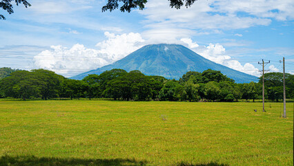 Naklejka premium Volcan Chaparrastique San Miguel, El Salvador