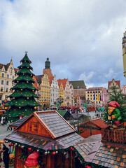 Christmas Market at Wrocław Market Square(Rynek) with the Christmas Tree , Wroclaw(Breslau), Silesia, Poland © Aegoplaces