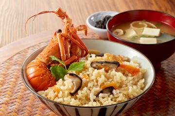 伊勢海老の炊き込みご飯