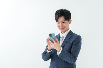 男性　スマートフォン