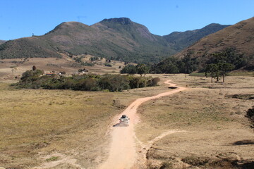 estrada no Parque Estadual da Serra do Papagaio