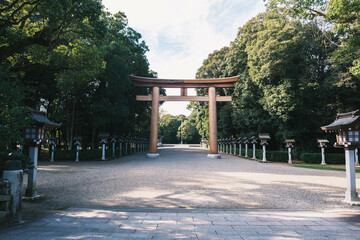  [NARA]A famous shrine surrounded by nature in Nara Prefecture, Impressive scenery with a large torii gate, Kashihara Shrine, Japan