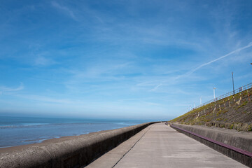 boardwalk to the beach