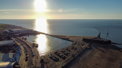 Obraz premium Aerial view of the sunset in New Brighton, United Kingdom