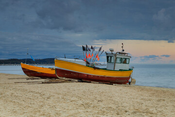 Fototapeta premium Beautiful sunrise on the beach of Baltic Sea in Sopot, Poland