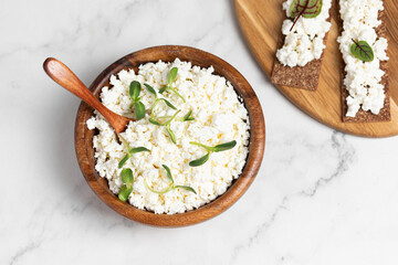 cottage cheese, ricotta with herbs, dairy products, healthy eating, fitness food