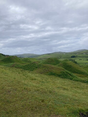 Fototapeta premium Green Hills at the Isle of Skye