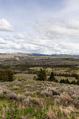 Breathtaking Landscape of Yellowstone National Park in Wyoming, USA with Majestic Mountain Views and Expansive Horizon