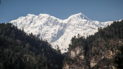 The landscape on the Annapurna Circuit hiking route in Nepal