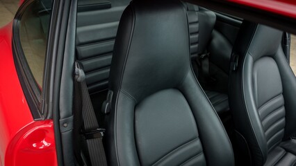 Passenger seat headrest