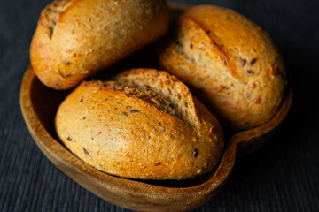 brot, essen, backstube, baked, frisch, braun, frühstück, weizen, brötchen, gesund, backwaren, korb, close up, baguette, backen, getreide, mehl, lecker