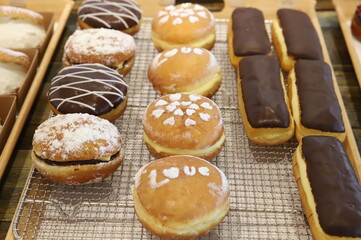 a donut dessert on display