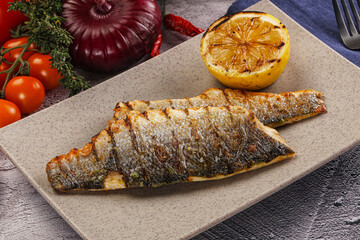 Grilled seabass fillet with lemon