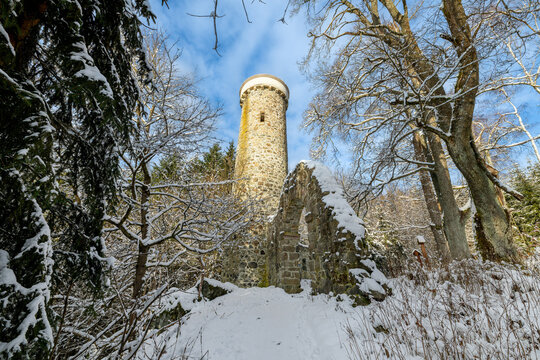 Hamelika lookout tower in winter under snow - Marianske Lazne (Marienbad) - Czech Republic, Europe