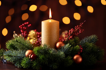 Ein Lichtlein brennt zu Weihnachten