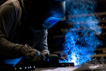 welder working in the factory