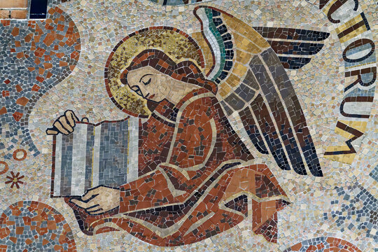 2024-08-03, Paris, FRANCE. Mosaic of The tetramorph, symbolizing the four evangelists with their attributes: the angel for Matthew..