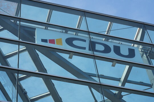 Logo der CDU am Konrad-Adenauer-Haus in Berlin am 12.10.2024