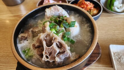 꼬리 삼계탕