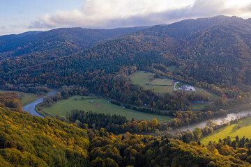 Naklejka premium Dolina Popradu, Małopolska, Jesień 