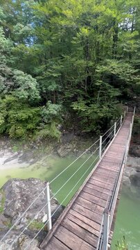 Brjeka footbridge, Bovec (Triglav National Park, Slovenia) - Die Fu&szlig;g&auml;ngerbr&uuml;cke Brjeka &uuml;ber die Fluss Soca, Bovec (Triglav-Nationalpark, Slowenien) - Brv Brjeka (Triglavski narodni park, Slovenija)