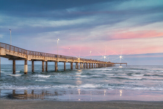 Bob Hall Pier on the Guld Coast