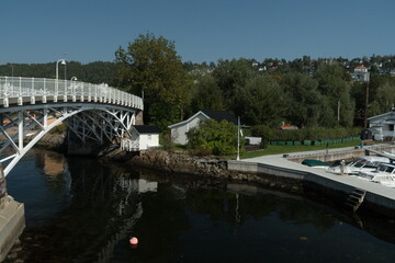 Looking at Ormsund Bro on a sunny autumn day