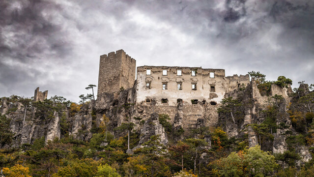 Burgruine Rauenstein in Baden bei Wien, Nieder&ouml;sterreich