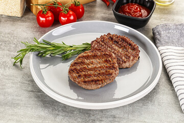 Grilled two beef burger cutlet