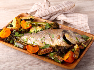 Dorada fish with vegetables