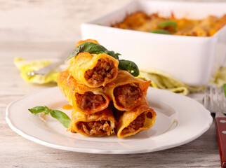 cannelloni with mincemeat filling
