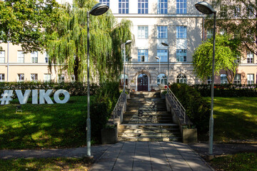 Vilnius Kolegija am Rande des Berges der drei Kreuze, Vilnius Litauen
