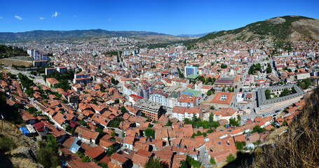 Tokat is a city located in the north of Turkey. It is famous for its old houses, mosques and castle.
