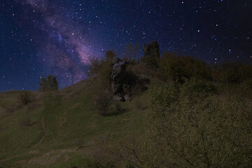 Teufelsmauer im Harz bei Nacht