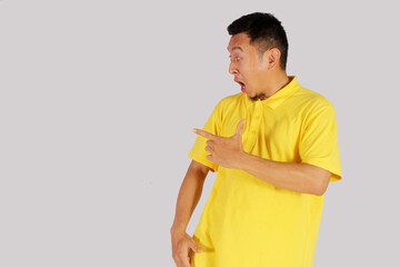 adult, answer, black, casual, cheerful, color image, confidence, copy space, cut out, enjoyment, expression, face, facial expression, forward, found, fun, gesture, glasses, guy, happy, horizontal, ide