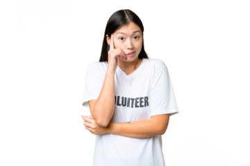Young volunteer woman over isolated chroma key background thinking an idea