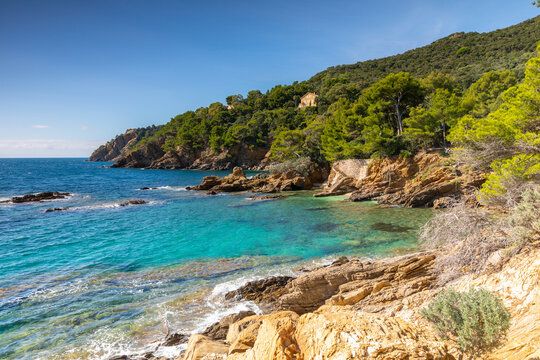 Randonn&eacute;e au cirque du dattier aux alentours de Cavalaire-sur-Mer .