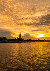 Fototapeta premium Wat Arun Bangkok City Thailand