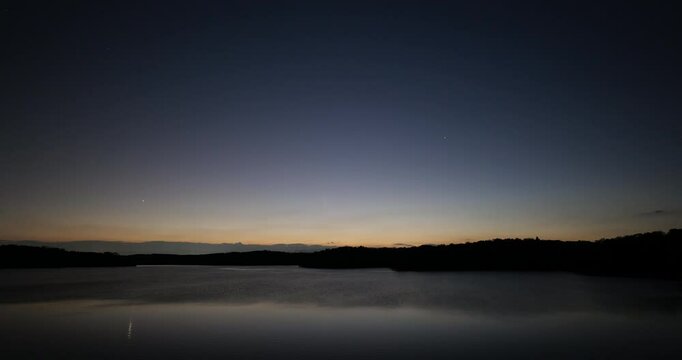 狭山湖からの紫金山・アトラス彗星・金星・アークトゥルス。2024,C4K,H.264,10bit