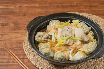 Braised with Vegetarian Shark Fin, Vegetarian Chicken, Bamboo Pith and Woton in Casserole