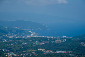日本の静岡県伊東市の大室山の美しい風景