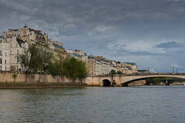 Bridges of the Seine: Parisian Architecture and Reflections