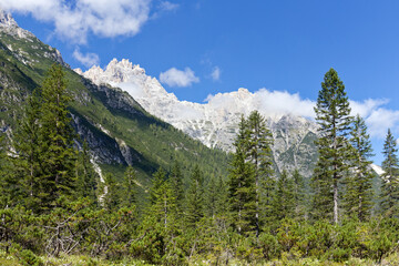 Mountain panorama, peaks of the Sesto Dolomites, South Tyrol, Alps, Italy, Europe